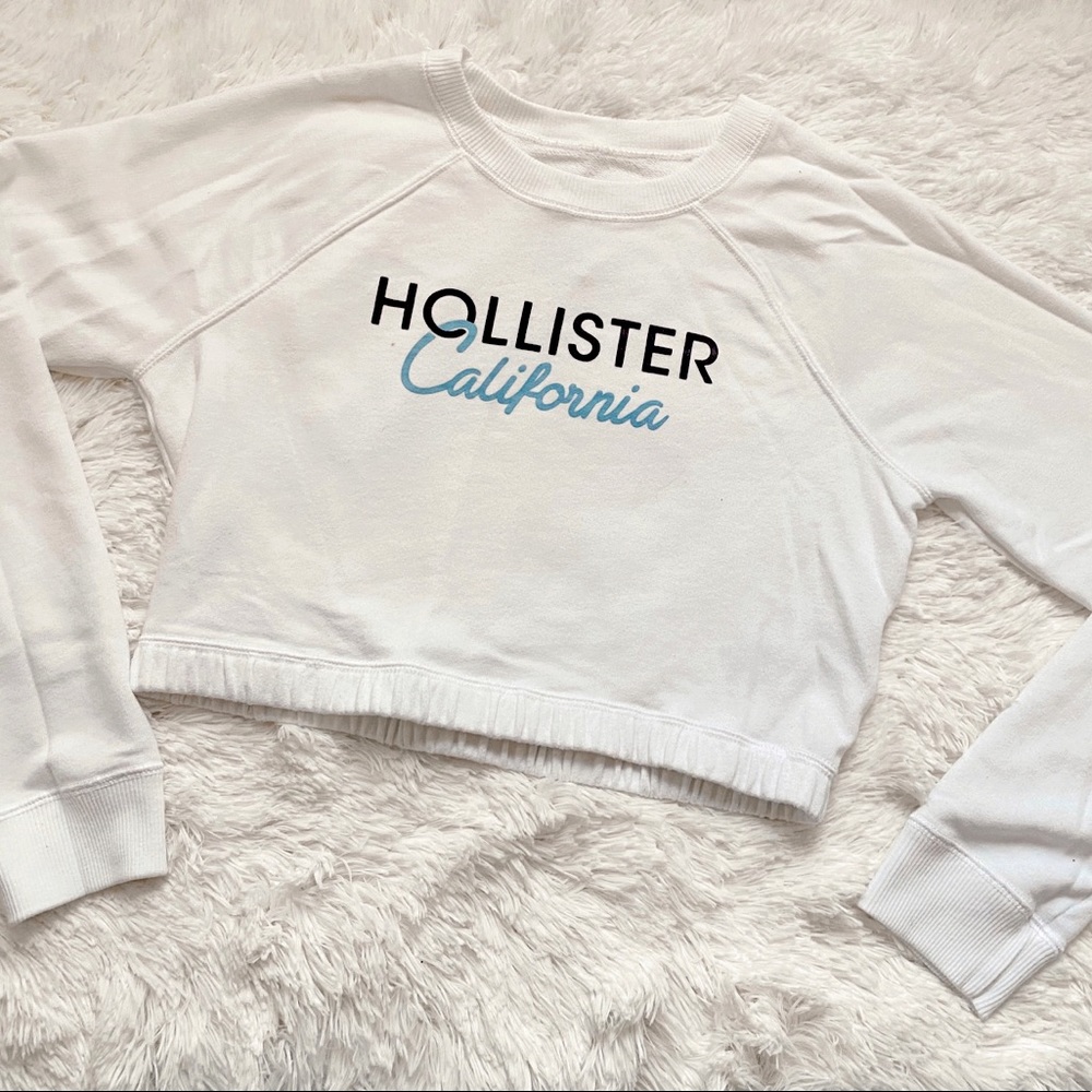 White Cropped Hollister Sweatshirt